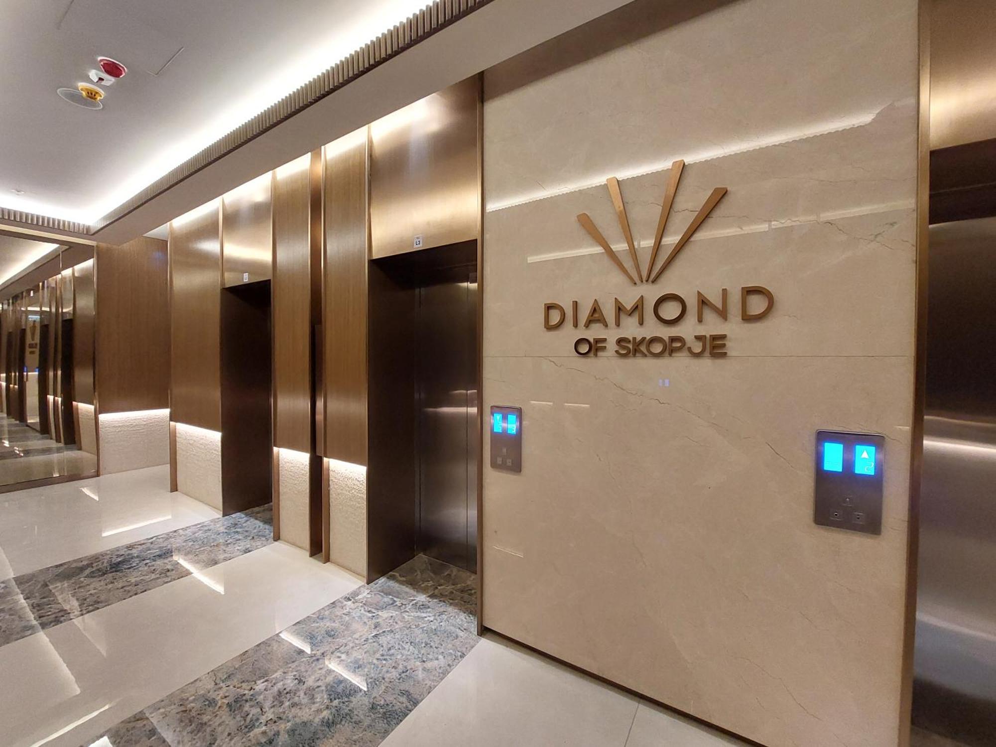 Divine 69 Luxury Apartment, Skopje City - Center, Diamond Residences, Free Parking Bagian luar foto